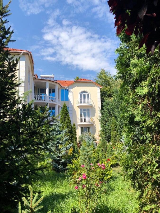 Аркадия Skadovsʼk 外观 照片